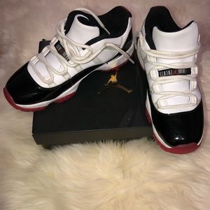 Jordan 11 lows